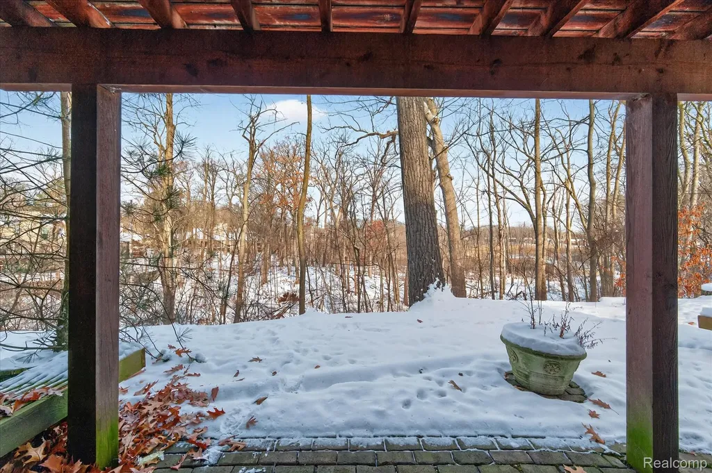 1193 Timberview Trail Bloomfield Hills City MI 48304