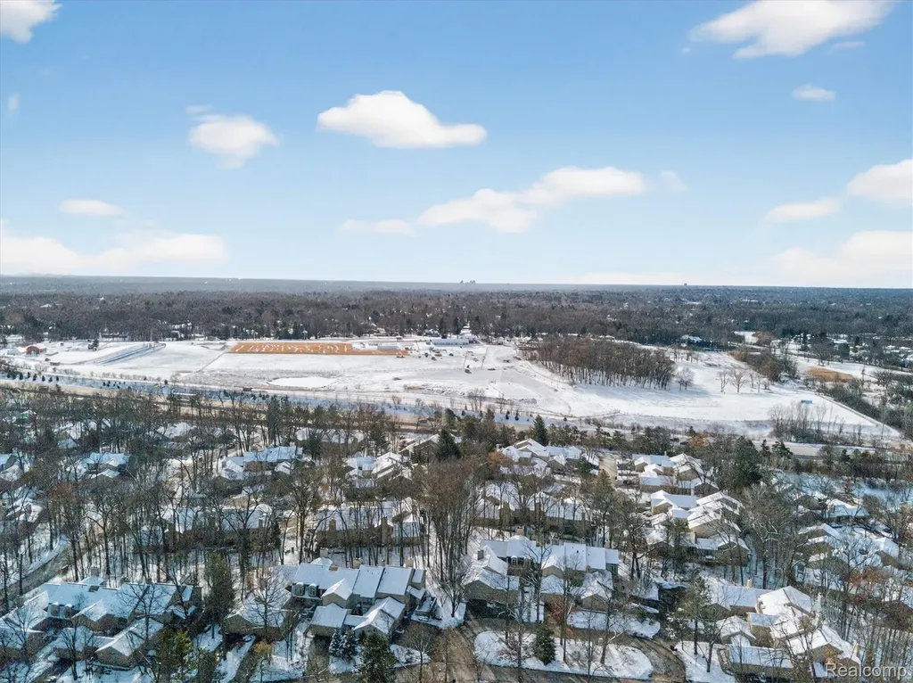1193 Timberview Trail Bloomfield Hills City MI 48304