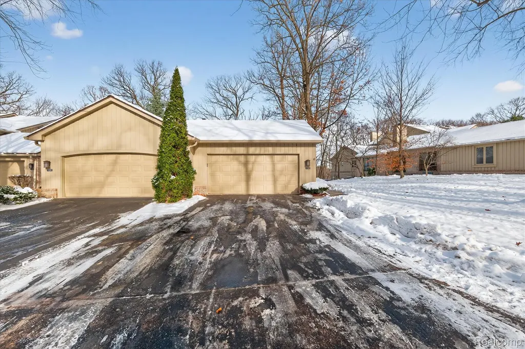 1193 Timberview Trail Bloomfield Hills City MI 48304