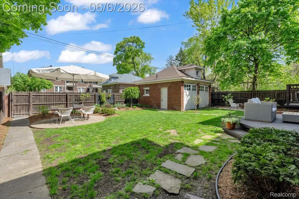 658 Longfellow Street Detroit City MI 48202