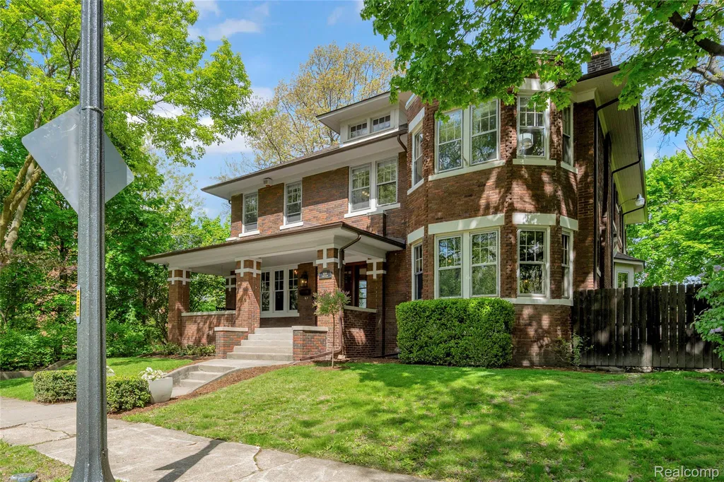 658 Longfellow Street Detroit City MI 48202