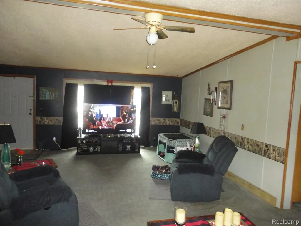 231 Briarwood Monroe City MI 48161