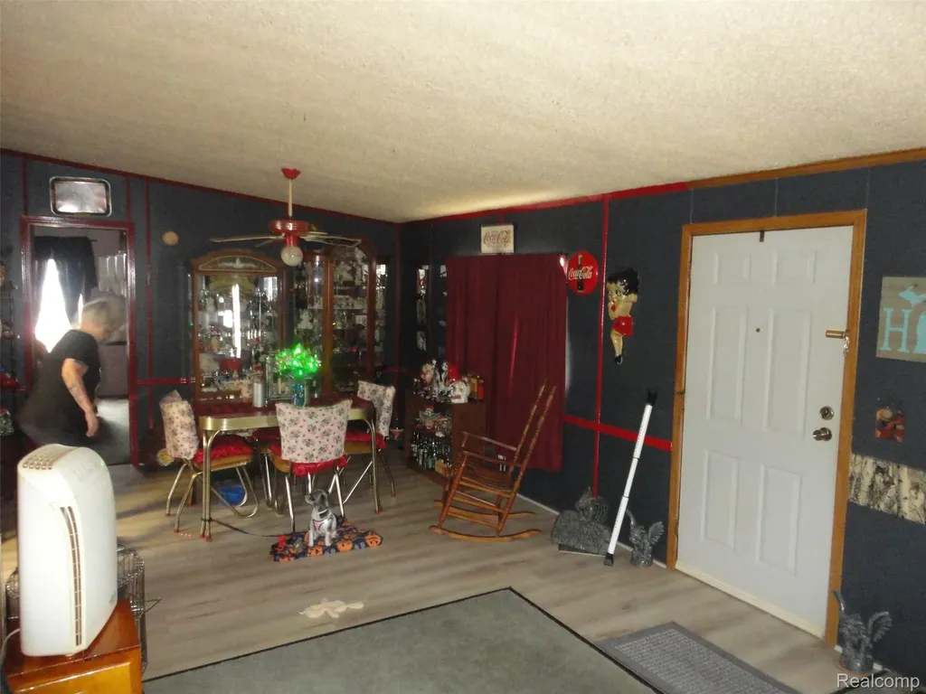 231 Briarwood Monroe City MI 48161