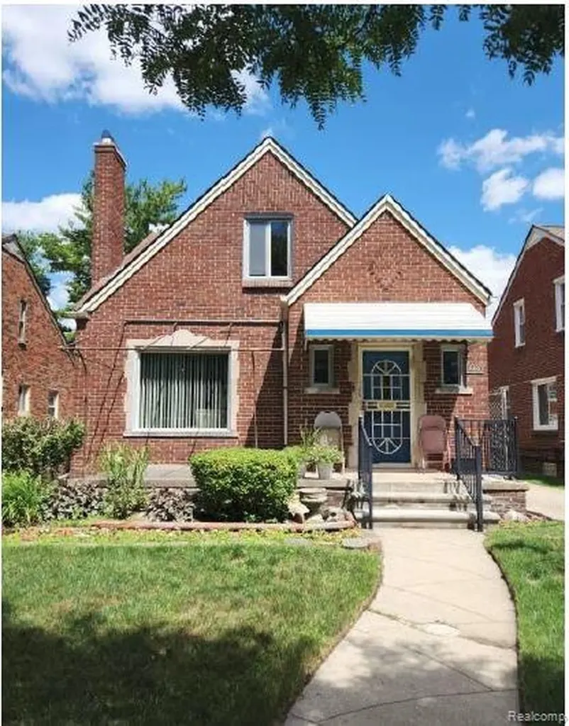 16660 Whitcomb Street Detroit City MI 48235