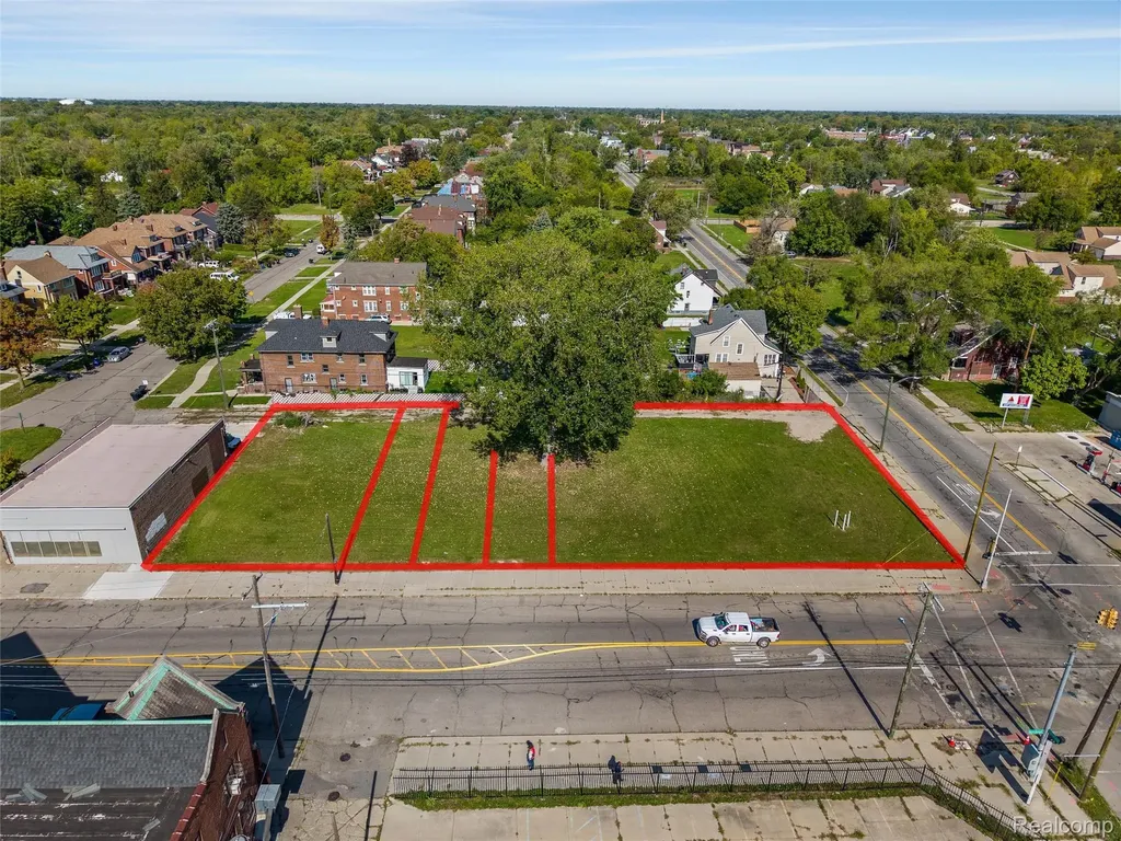 14345 Kercheval Street Detroit City MI 48215
