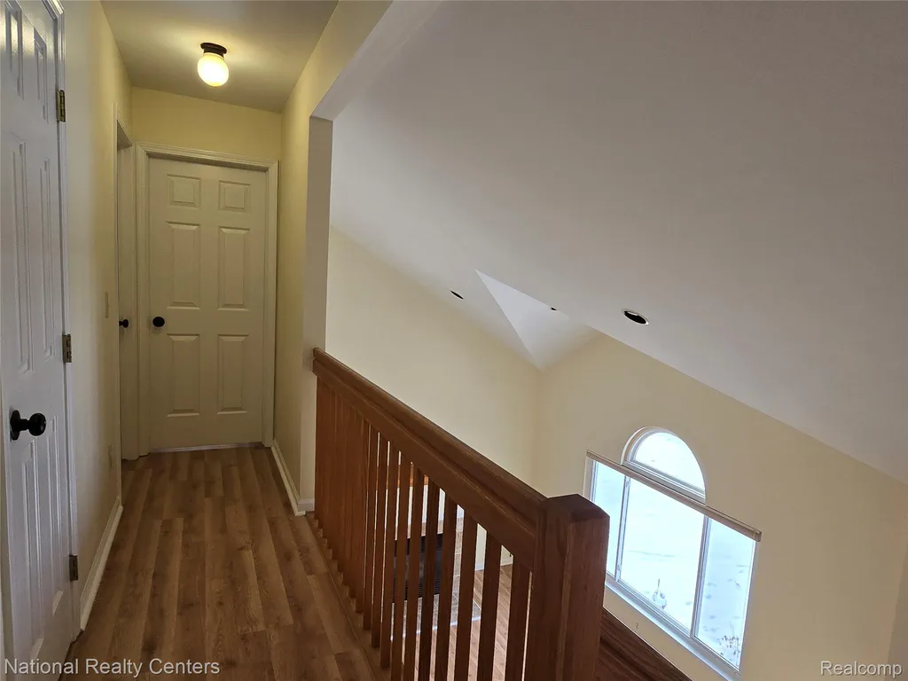 2727 Riverside Drive Waterford Charter Township MI 48329