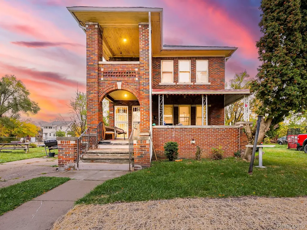 2209 Pasadena Street Detroit City MI 48238