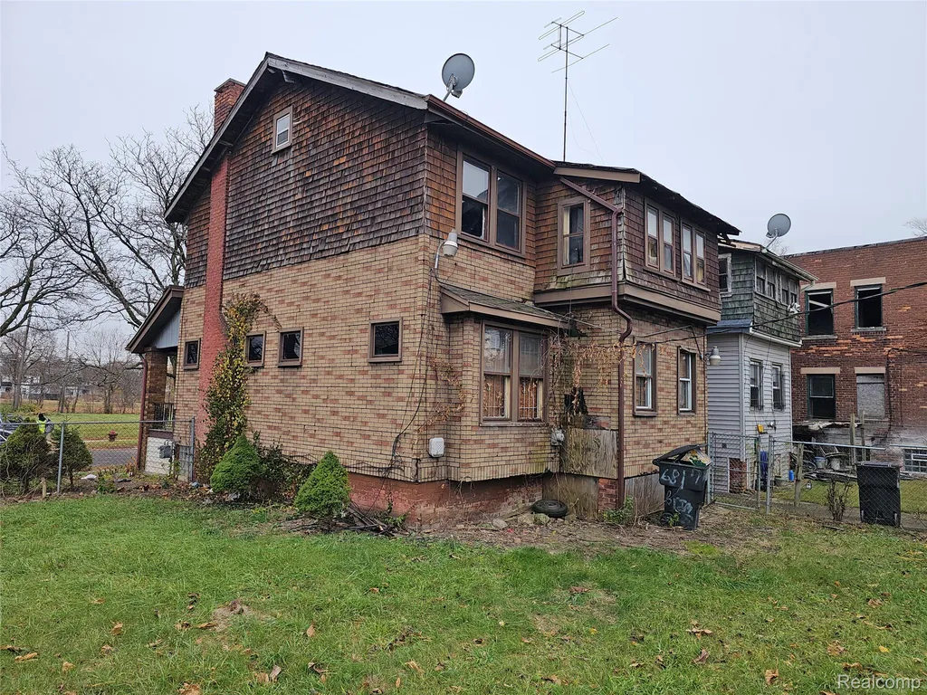 2678 Hazelwood Street Detroit City MI 48206