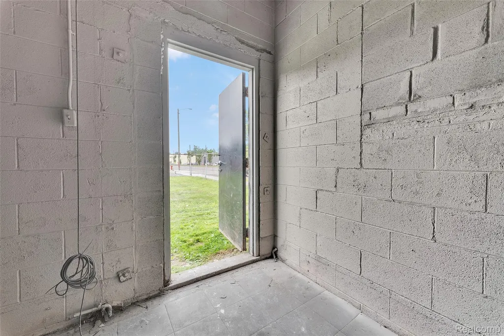 14849 Livernois Avenue Detroit City MI 48238