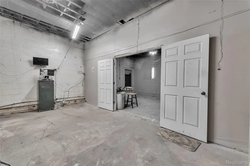 14849 Livernois Avenue Detroit City MI 48238