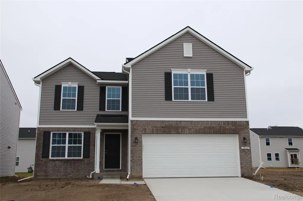 28181 Rollcrest Farmington Hills City MI 48334