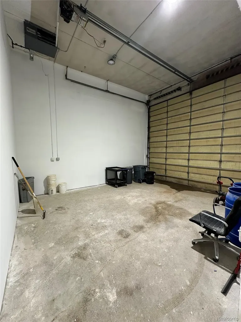 4600 N Grand River Avenue Lansing City MI 48906