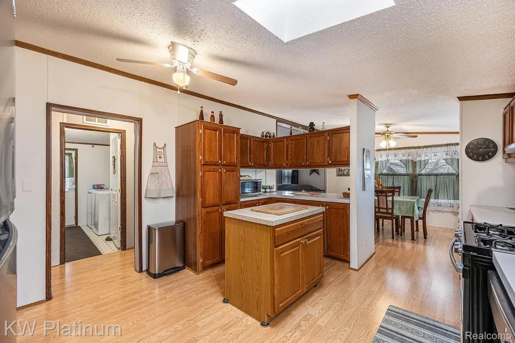 8042 Harbour Drive Ira Township MI 48023