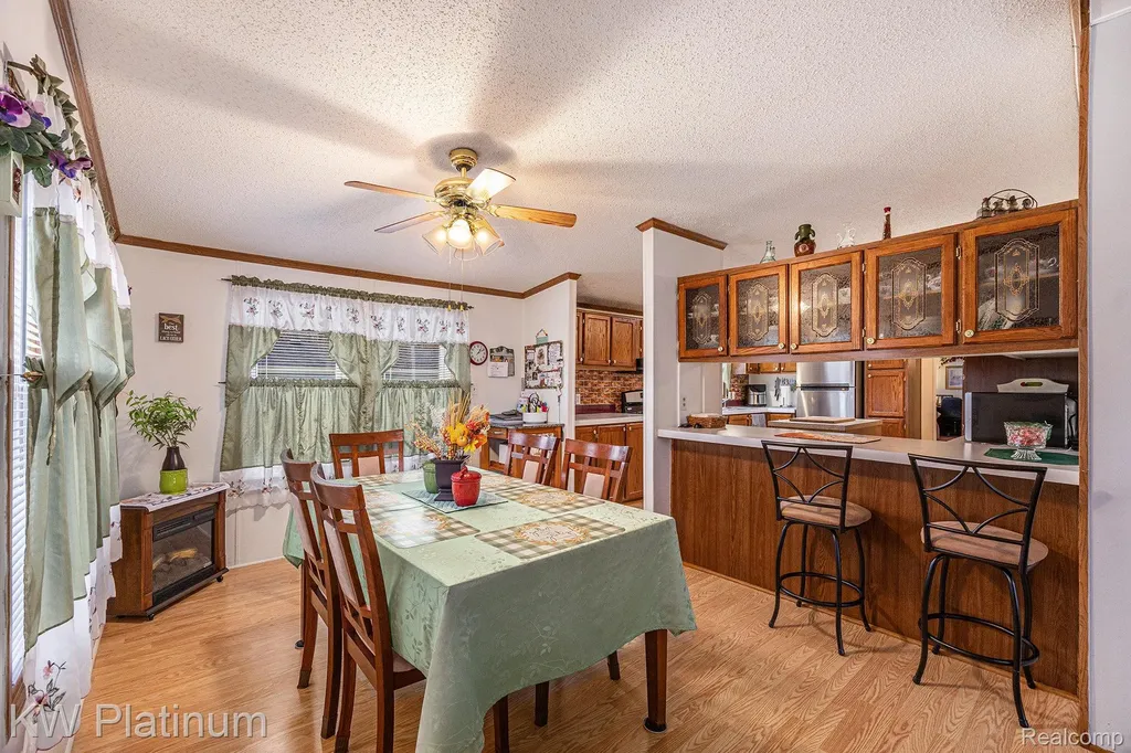 8042 Harbour Drive Ira Township MI 48023
