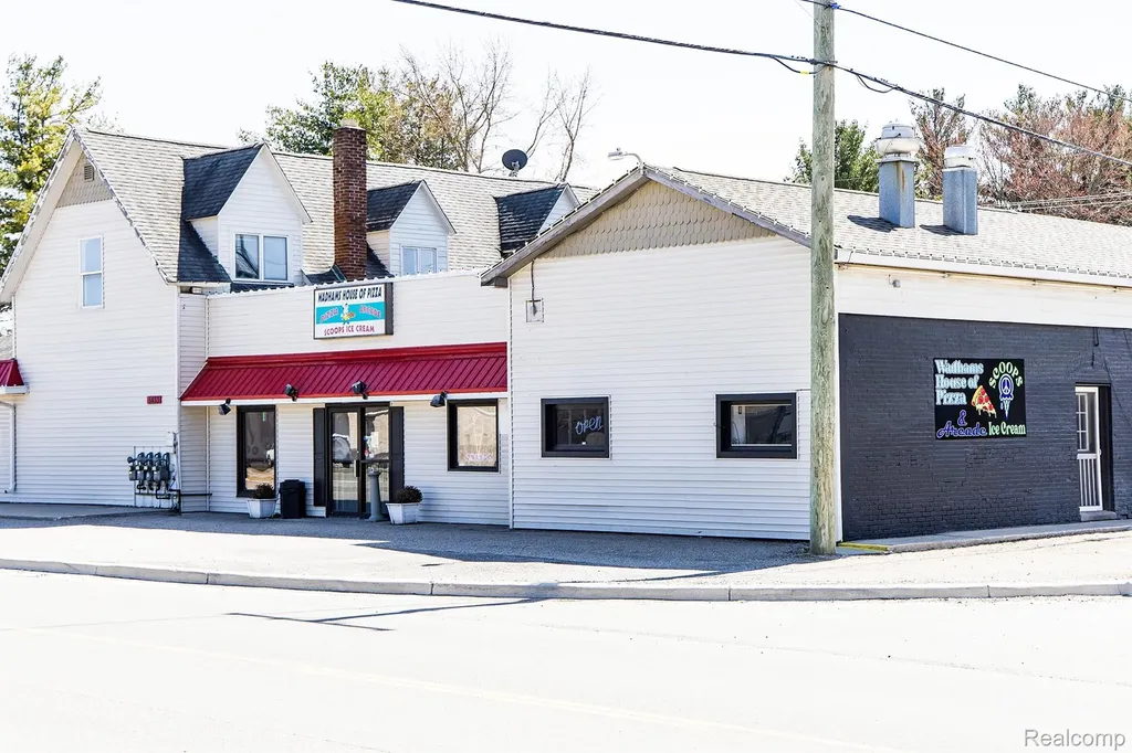 5433 Lapeer Road Kimball Township MI 48074