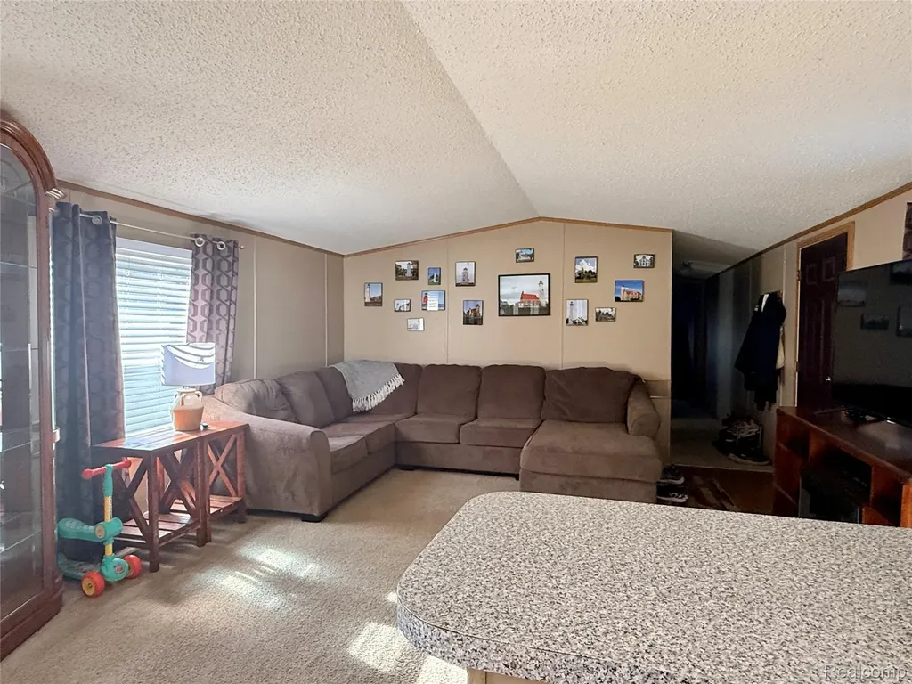6010 Indian Burtchville Township MI 48059