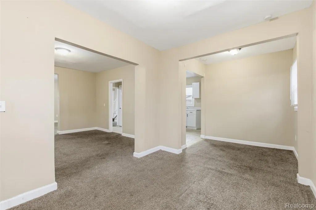 5583 Nottingham Road Detroit City MI 48224