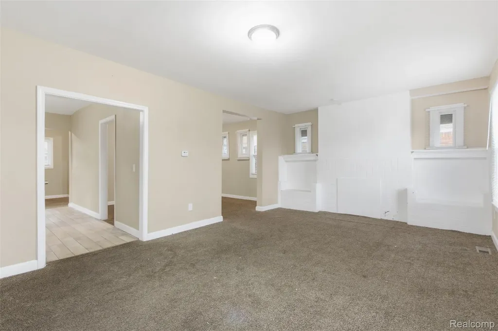 5583 Nottingham Road Detroit City MI 48224