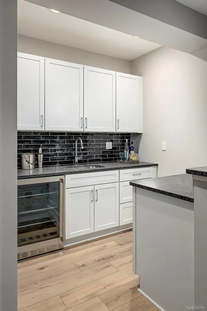 3102 Rose Lane West Bloomfield Charter Township MI 48324