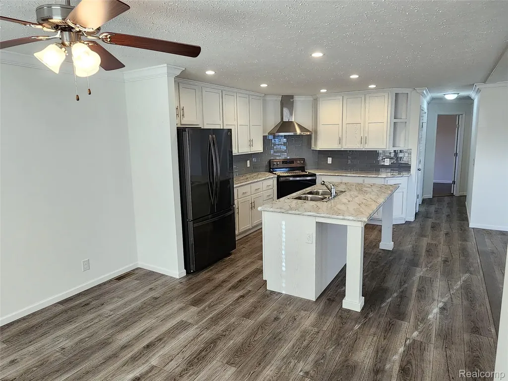 650 W Adrian Street Blissfield Village MI 49228