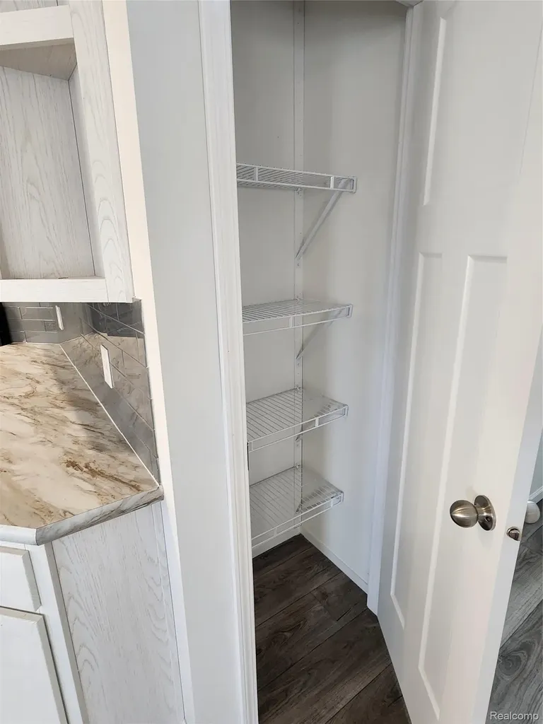 650 W Adrian Street Blissfield Village MI 49228