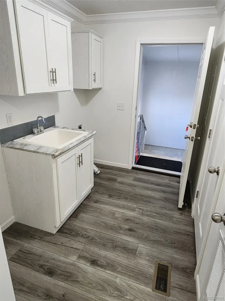 650 W Adrian Street Blissfield Village MI 49228