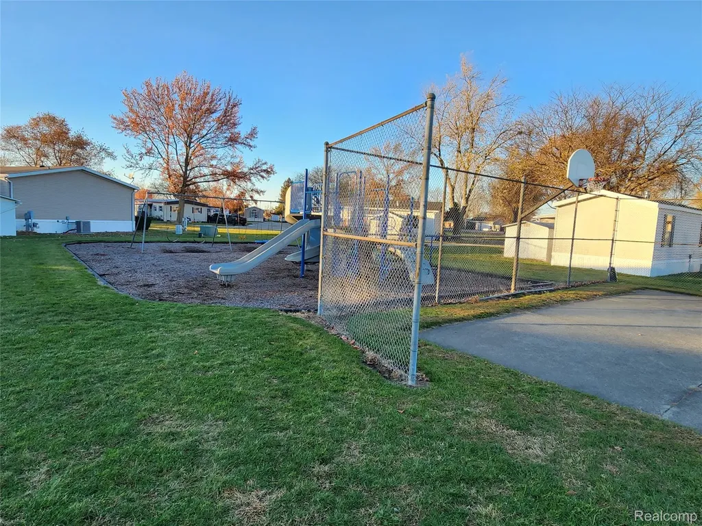 650 W Adrian Street Blissfield Village MI 49228