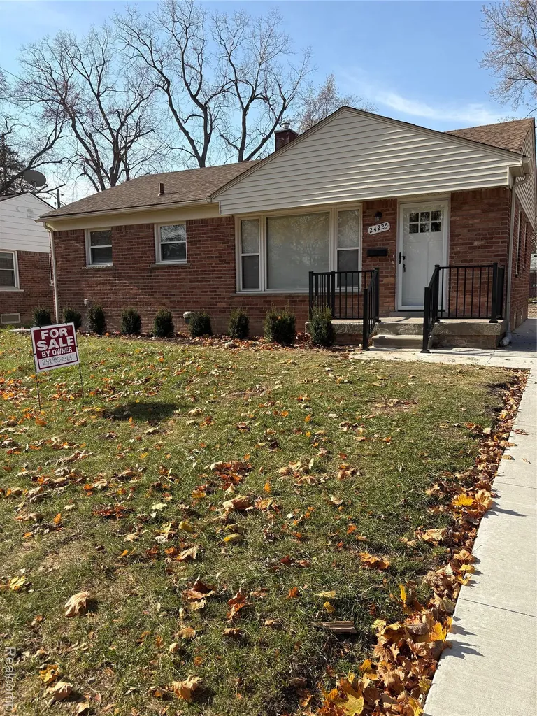 24225 Ridgedale Street Oak Park City MI 48237