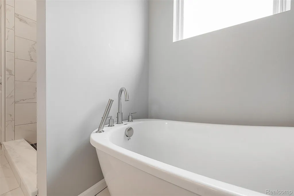 5232 Farmridge Lane Grand Blanc Charter Township MI 48439