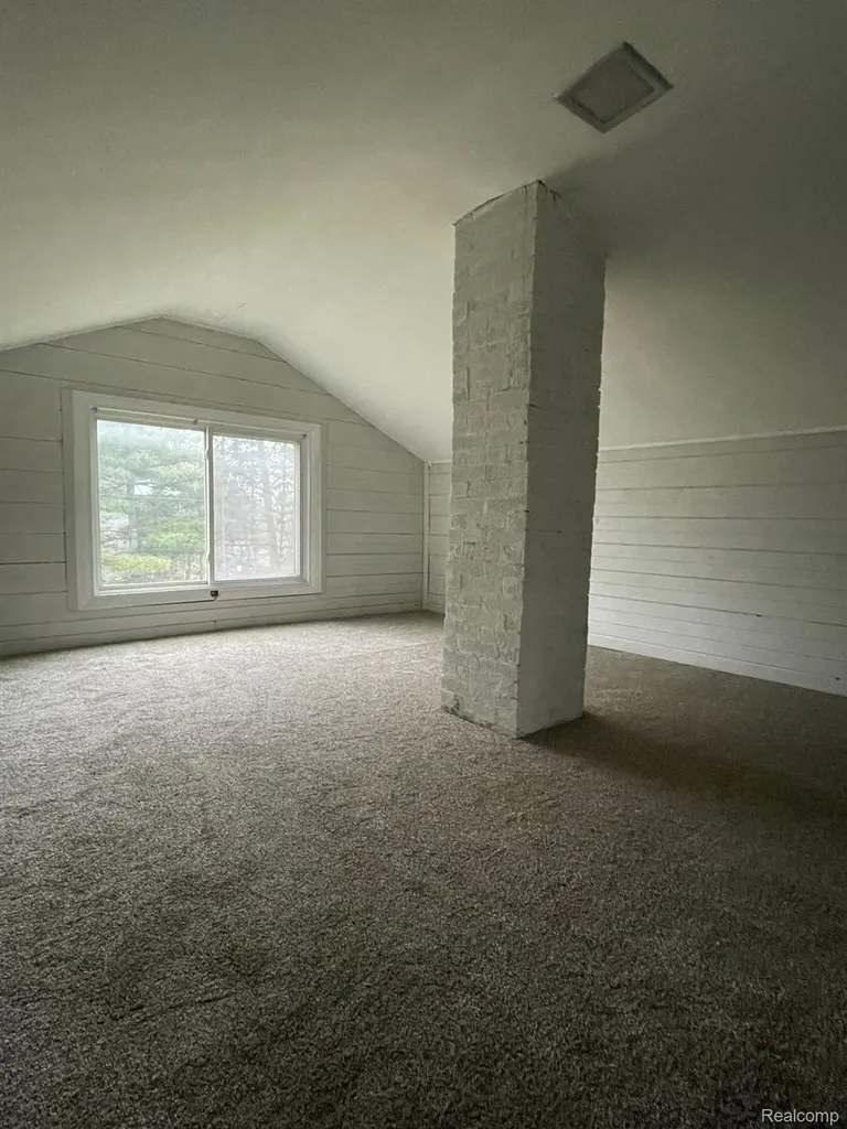 3021 N Grand River Avenue Lansing City MI 48906