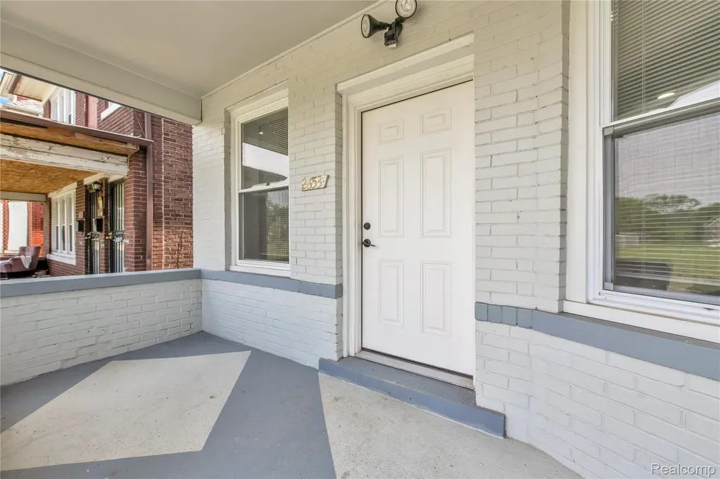 2653 Lothrop Street Detroit City MI 48206