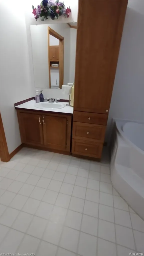9740 Russell Street Salem Township MI 48167