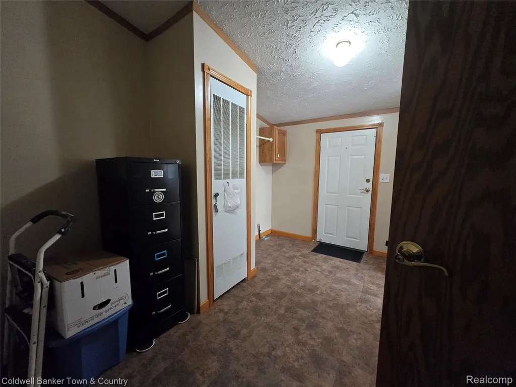 9740 Russell Street Salem Township MI 48167