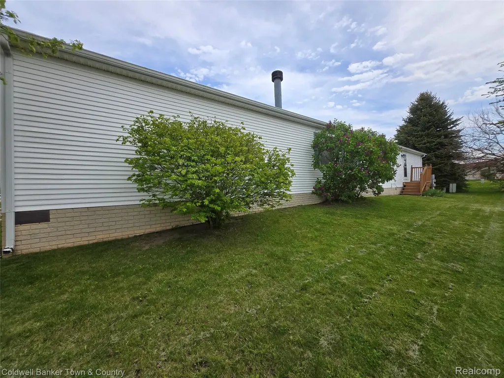 9740 Russell Street Salem Township MI 48167