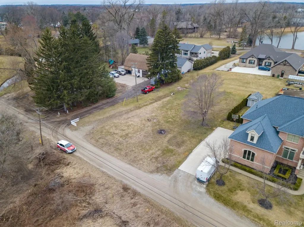 3733 Christie Lane Shelby Charter Township MI 48317