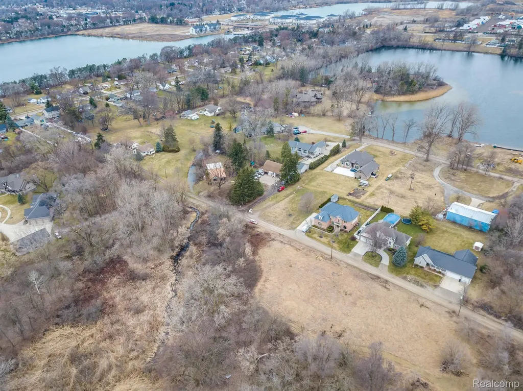 3733 Christie Lane Shelby Charter Township MI 48317
