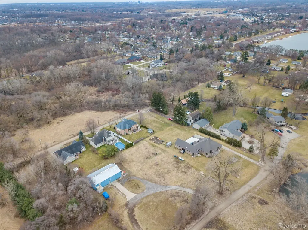 3733 Christie Lane Shelby Charter Township MI 48317