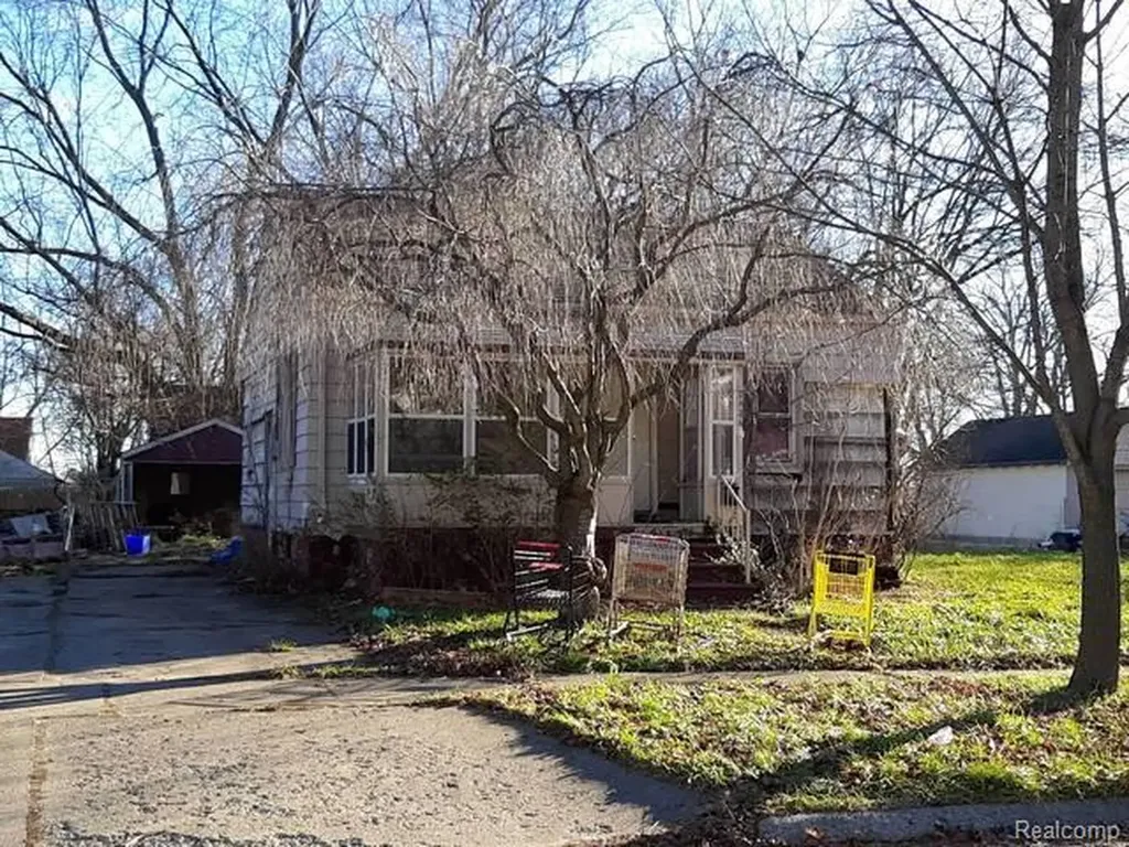 2426 Hoff Street Flint City MI 48506