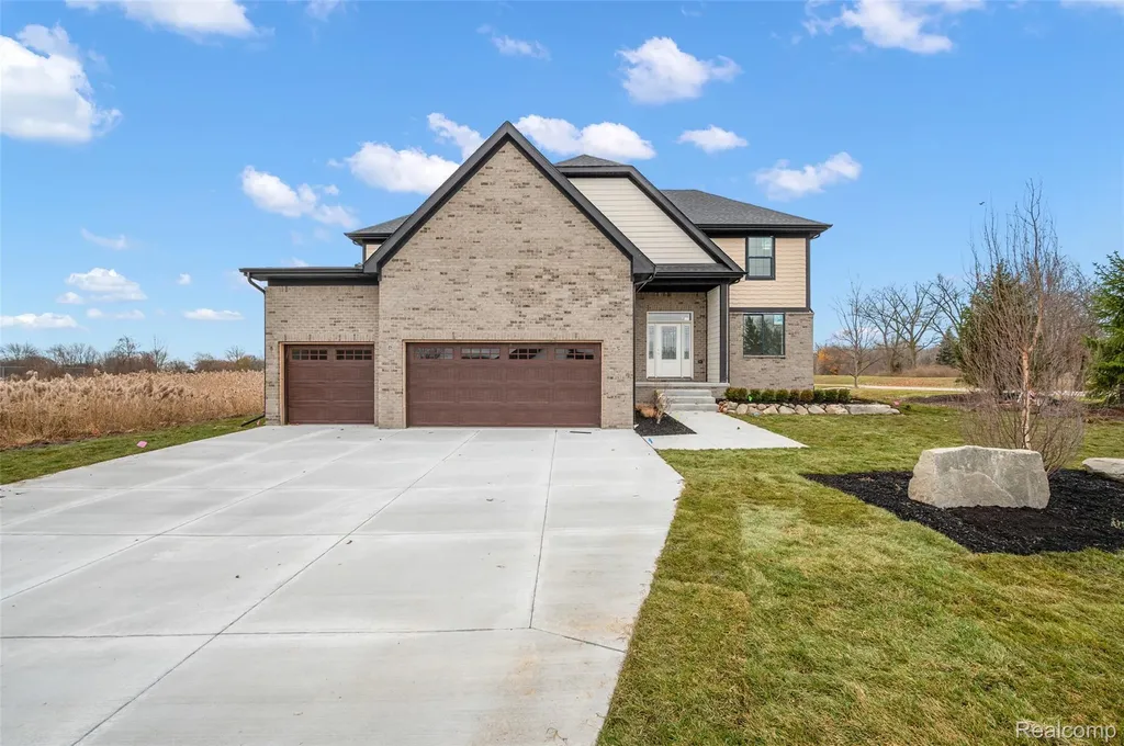 29700 Red Fox Lane Chesterfield Township MI 48047