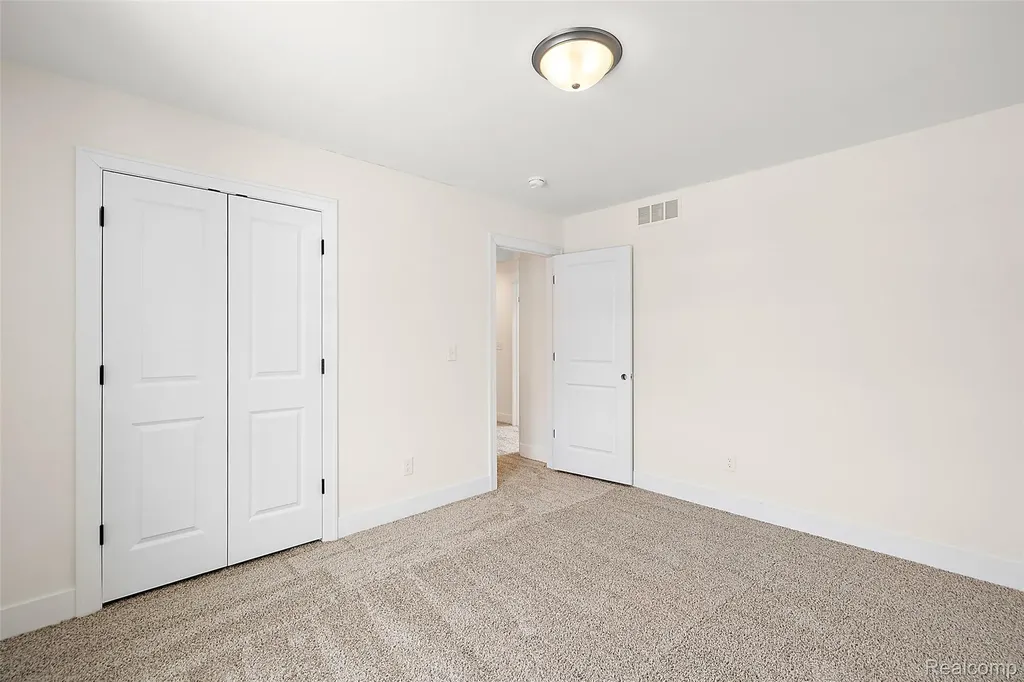 29700 Red Fox Lane Chesterfield Township MI 48047