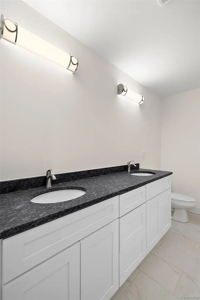 29700 Red Fox Lane Chesterfield Township MI 48047