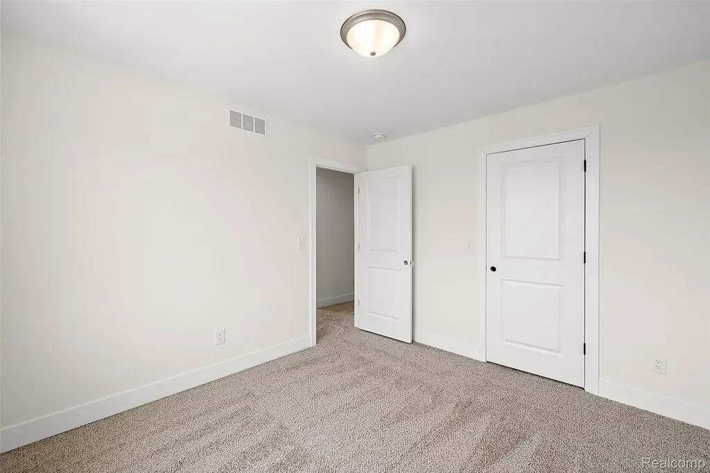 29700 Red Fox Lane Chesterfield Township MI 48047