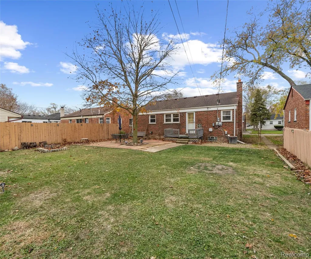 28940 Grandview Street Inkster City MI 48141