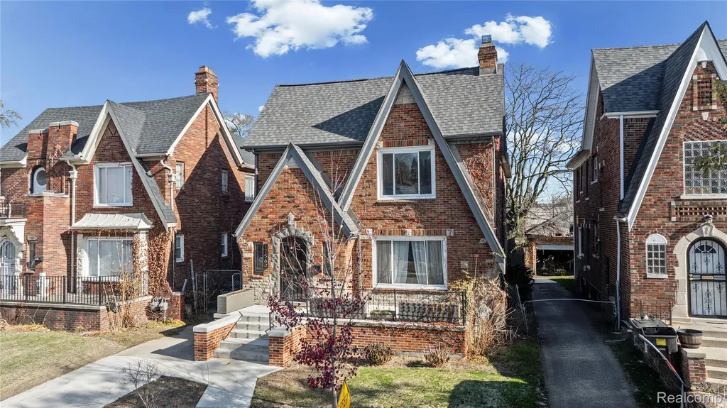 17560 Stoepel Street Detroit City MI 48221