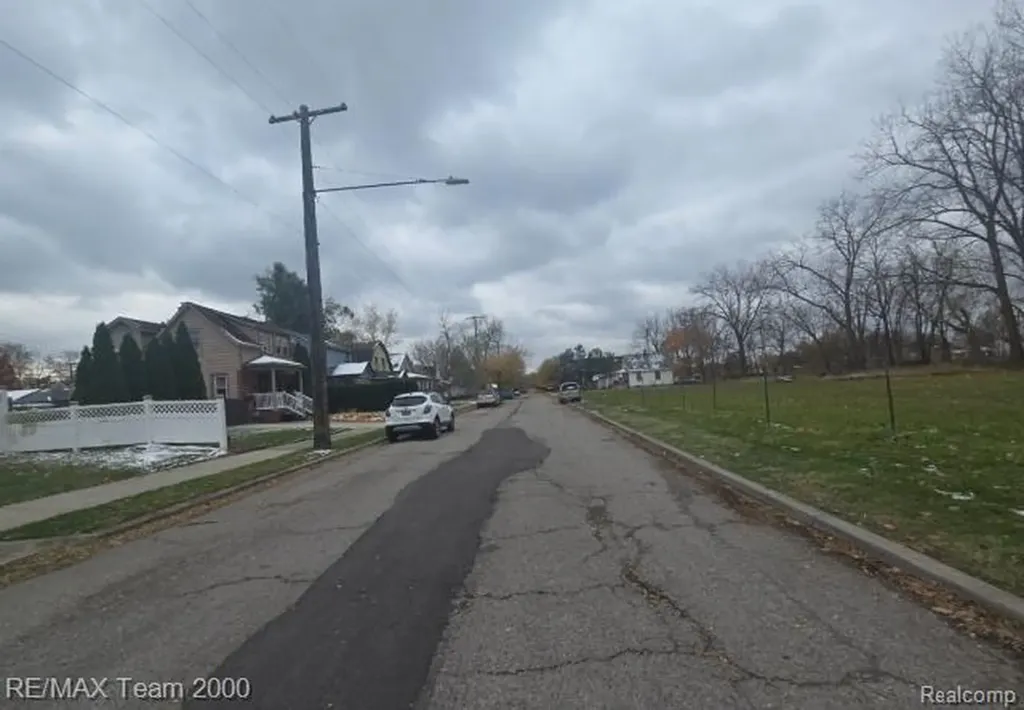 4511 9th Street Ecorse City MI 48229