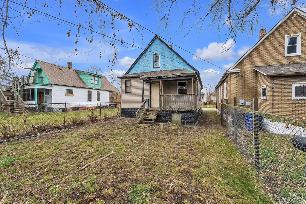 9333 Elsa Street Detroit City MI 48214