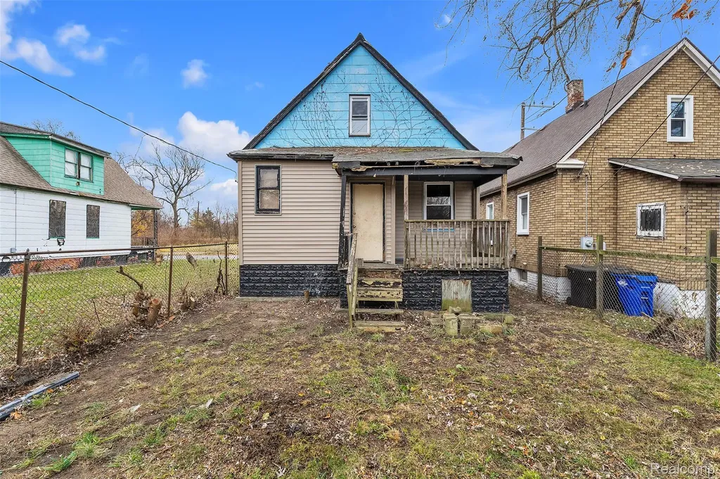 9333 Elsa Street Detroit City MI 48214