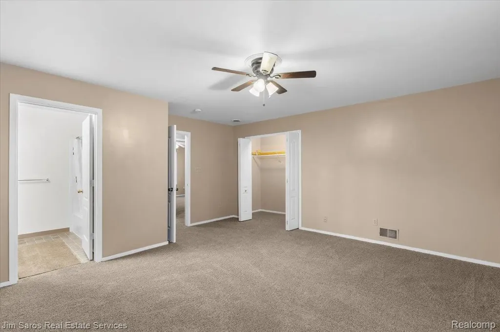 3399 Ewald Circle Detroit City MI 48238