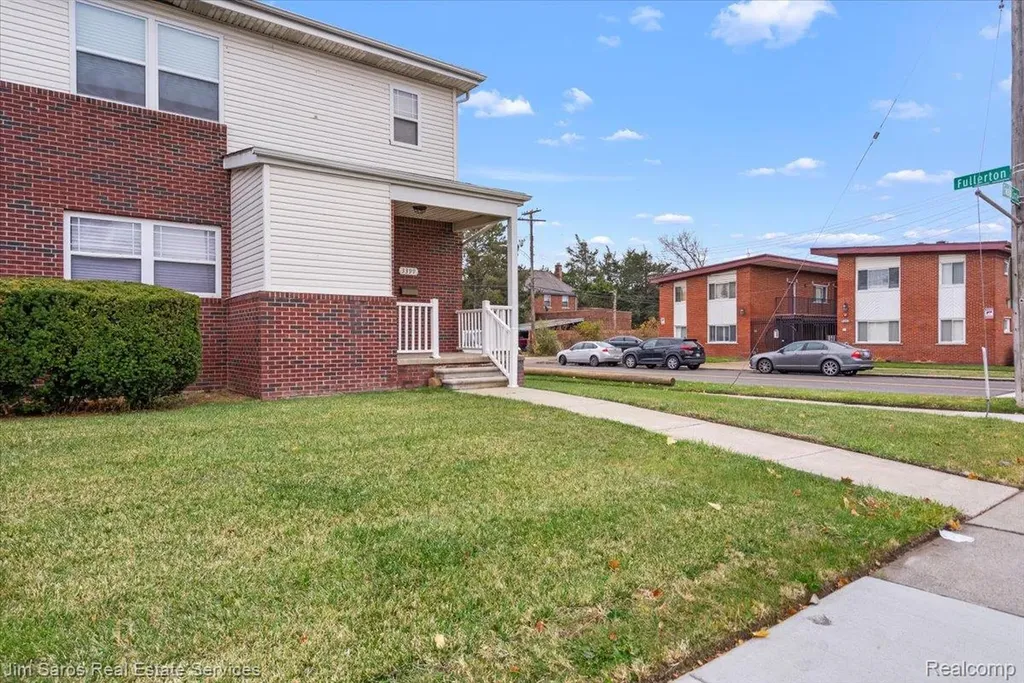 3399 Ewald Circle Detroit City MI 48238