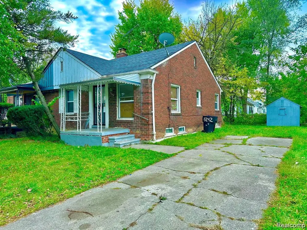 19242 Moross Road Detroit City MI 48224